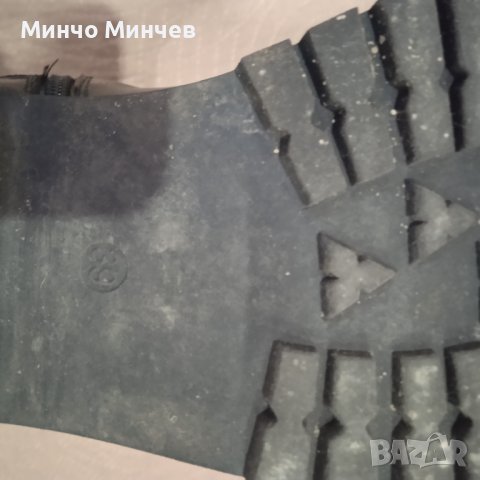 Продавам зимни боти , снимка 3 - Дамски боти - 43731353