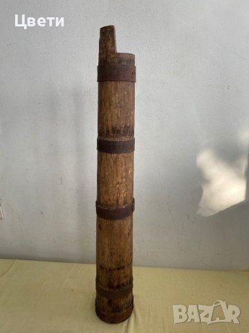 Стара, дървена бучка с метален обков, снимка 2 - Антикварни и старинни предмети - 43924626