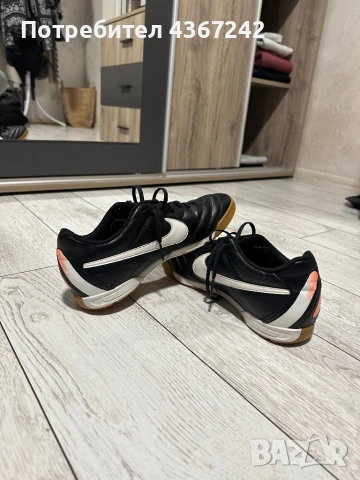 Nike спортни обувки, снимка 4 - Спортни обувки - 53408671