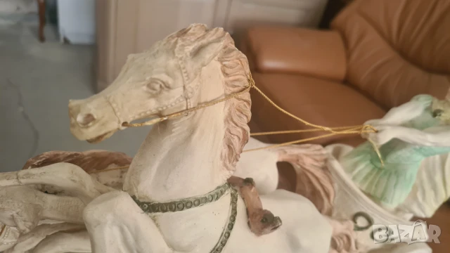 стара статуетка сувенир внос от Европа, снимка 4 - Декорация за дома - 50784524