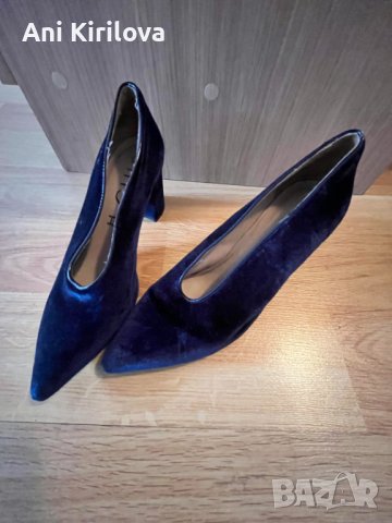 Обувки кадифе Испански, снимка 3 - Дамски обувки на ток - 43253131