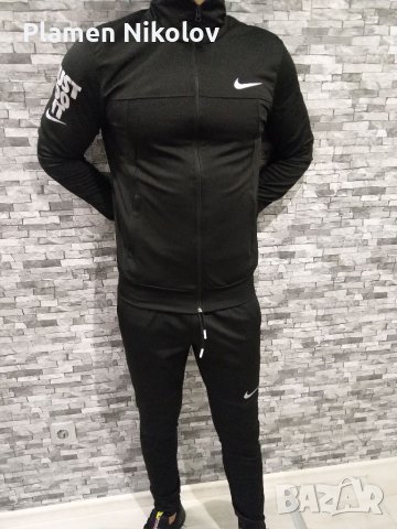 Спортен екип Nike от полиамид 