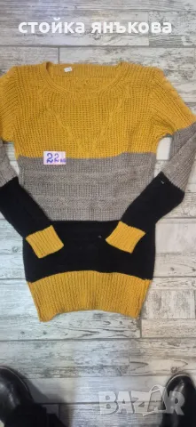 Продавам дамски пуловер жълто сиво черно, снимка 2 - Блузи с дълъг ръкав и пуловери - 49135788