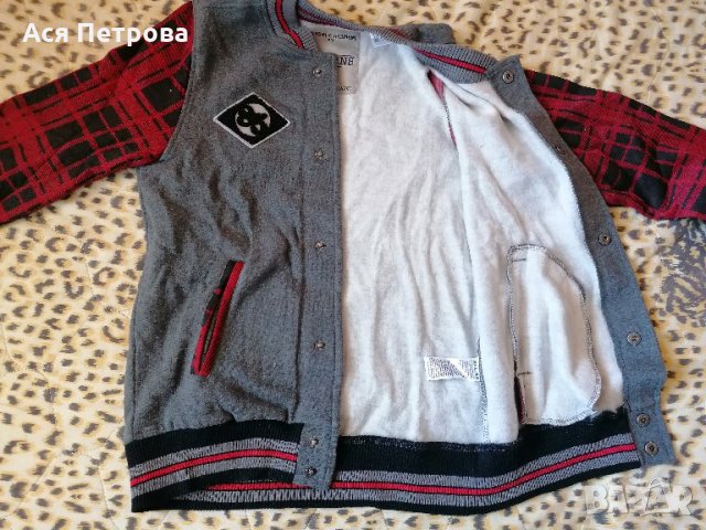 Ватиран суичър р. 150, снимка 2 - Детски анцузи и суичери - 28600364