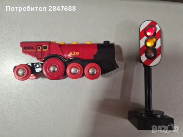 Локомотив и светофар Брио, снимка 2 - Влакчета, самолети, хеликоптери - 52964982