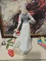 Красива порцеланова фигура, снимка 3