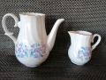 Български, порцеланов чайник и каничка "Китка"., снимка 7