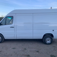 Mercedes Sprinter 208, снимка 2 - Бусове и автобуси - 44927961