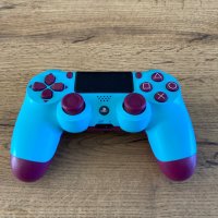 GAME КОНТРОЛЕР SONY PS4 DUALSHOCK CONTROLLER BERRY BLUE, снимка 1 - PlayStation конзоли - 43954785