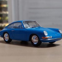 Porsche 901 1964 - мащаб 1:43 на Atlas моделът е нов в PVC дисплей-кейс, снимка 6 - Колекции - 43621486
