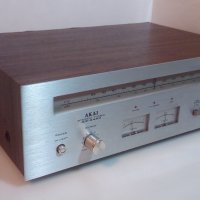 Akai AT-2400 FM AM Tuner 1977 - 1979, снимка 1 - Ресийвъри, усилватели, смесителни пултове - 39533697