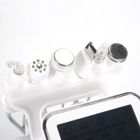 Козметичен уред за водно дермабразио 7 в 1 кислороден спрей, BIO RF, студен чук, ултразвук и шпатула, снимка 2 - Козметични уреди - 30841210