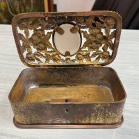 Стара бронзова кутия за бижута с порцеланова плочка Fragonard. №3829, снимка 4 - Колекции - 40465622