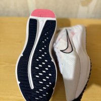 Нови Nike , снимка 4 - Маратонки - 43854631