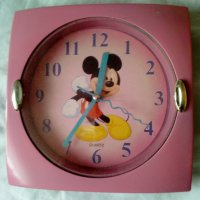 Стенен часовник детски, с Мики Маус, снимка 1 - Други - 28385607