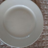 Бели чинии за хранене, снимка 1 - Чинии - 38824891