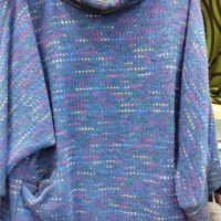 Пуловер , снимка 1 - Блузи с дълъг ръкав и пуловери - 42938377