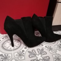 Черни обувки с висок ток за бал, снимка 5 - Дамски обувки на ток - 40399251