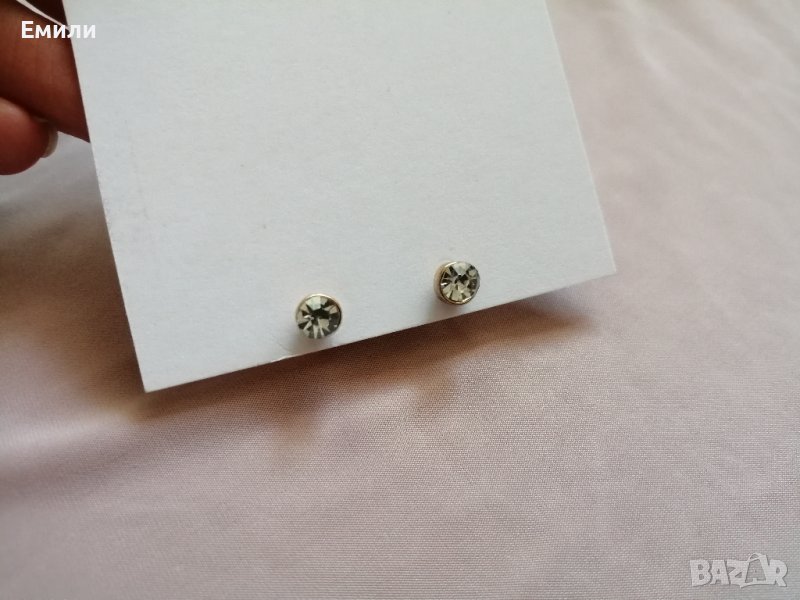 Нови дамски/детски обеци с кристали в сребрист цвят, снимка 1