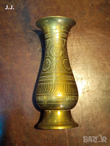Бронзова вазичка 15см., снимка 1