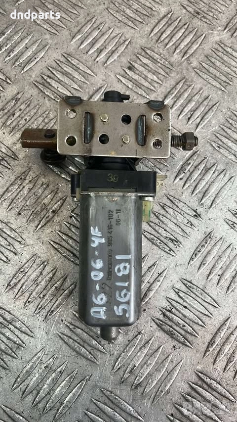 Моторче предна седалка Audi A6 4F 2006г.	, снимка 1