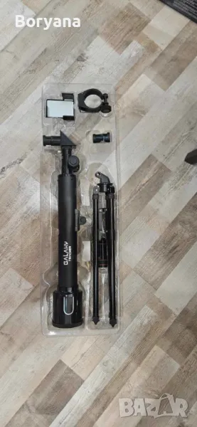 Детски телескоп с триножник и поставка за смартфон- Galaxy Tracker, снимка 1