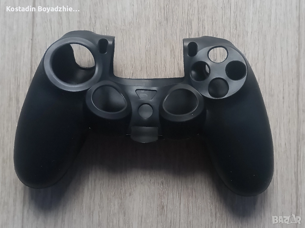 Калъфи и стикове за PS4, снимка 1