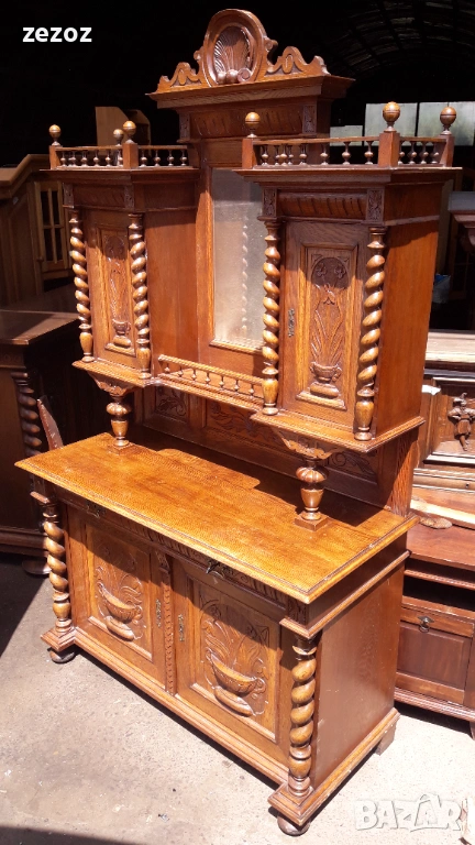 Шкаф антикварен масив, снимка 1