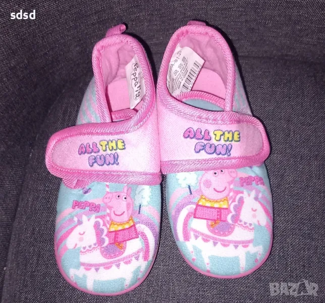 Детски пантофки пепа пиг , снимка 1