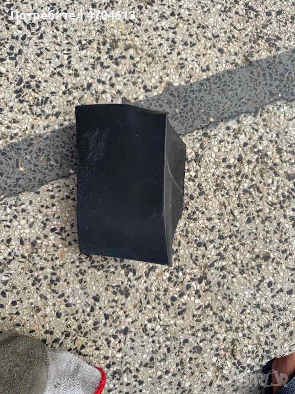 Долна малка лайсна преден ляв калник на Range Rover Evoque само за 30Eur. BJ32-16165-AC, снимка 1