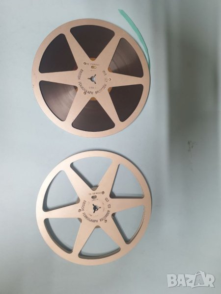 Лот от две 18см. магнетофонни алуминиеви ролки Ferrograph Една ролка е с лента. Без кутии.  , снимка 1