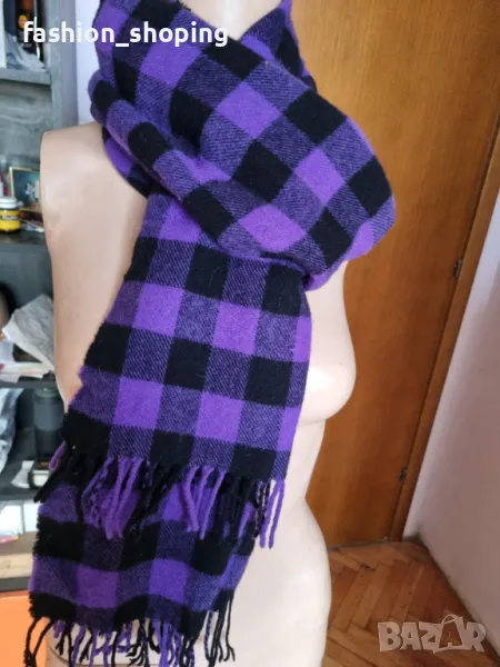 Вълнен шал Johnston of elgin, снимка 1