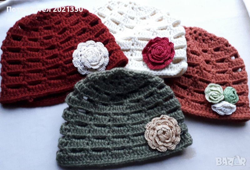 Плетени зимни шапки с цвете, снимка 1