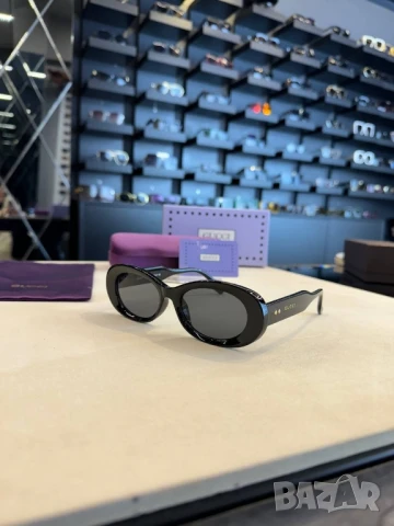 очила с черен обикновен калъф tom ford gucci, снимка 2 - Слънчеви и диоптрични очила - 50672937