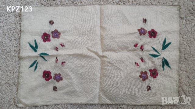 20-те години ФОЛКЛОРНА РЪЧНО РИСУВАНА ЛЕНЕНА КЪРПА, снимка 4 - Други ценни предмети - 27087513