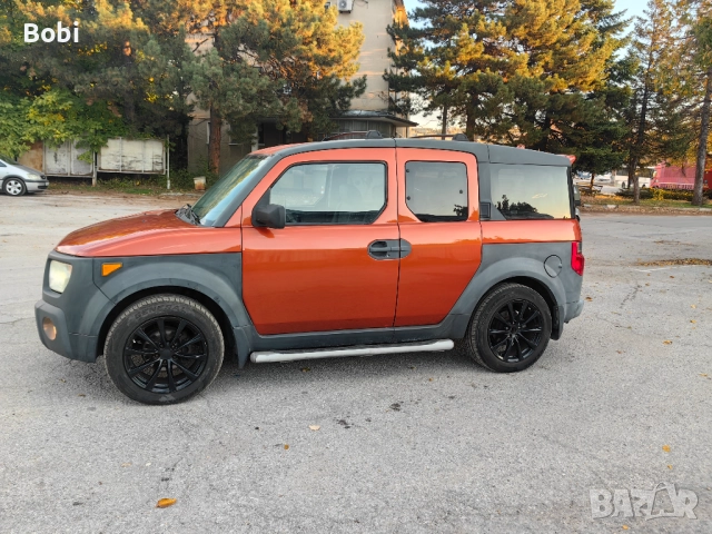 Honda Element 2.4i 4x4, снимка 2 - Автомобили и джипове - 45707910