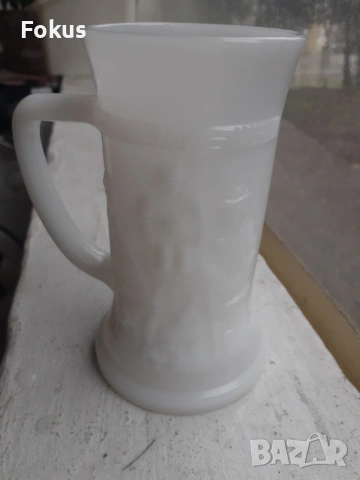 Американска халба за бира млечно стъкло Heat Proof USA, снимка 2 - Антикварни и старинни предмети - 53431637