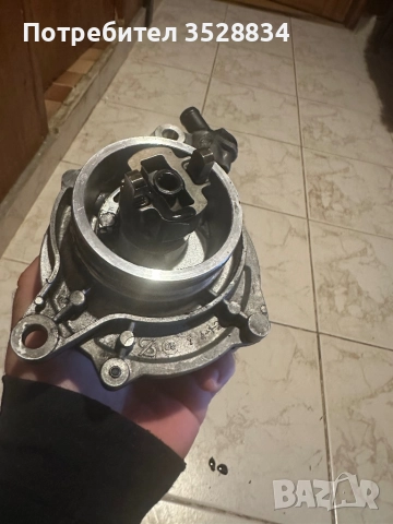 вакум помпа БМВ, снимка 2 - Части - 52431859