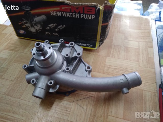 Водна помпа за мерцедес w123, w124, 190, G-class, T1, T2, снимка 2 - Части - 43229085