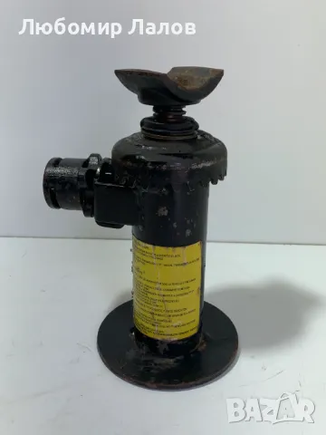 Оригинален крик Nissan Terano Нисан Терано , снимка 2 - Аксесоари и консумативи - 50071376