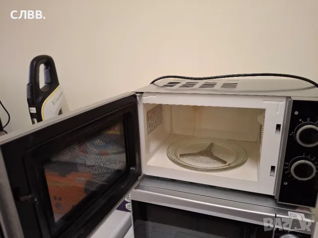 Продавам Микровълнова печка , снимка 3 - Печки, фурни - 49267092