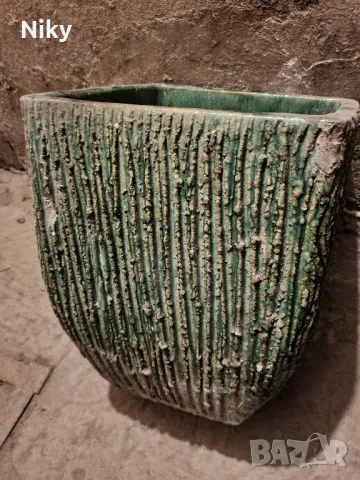 Керамични саксии , снимка 8 - Саксии и кашпи - 48844576