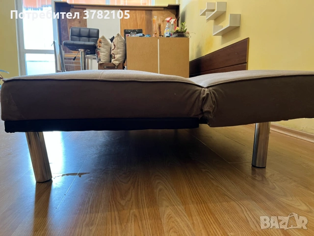 Продавам разтегателно клик-клак канапе (диван), снимка 6 - Дивани и мека мебел - 53450191