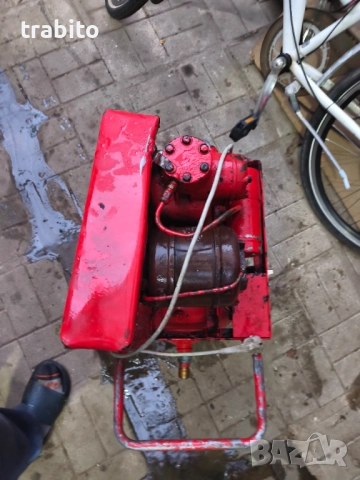 Компресор 25-9-25, снимка 3 - Градинска техника - 51838907