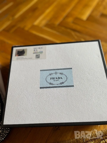 Prada красива чантичка, снимка 3 - Чанти - 53044265