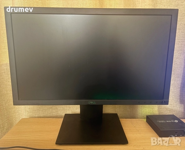 Монитор Dell E2020H