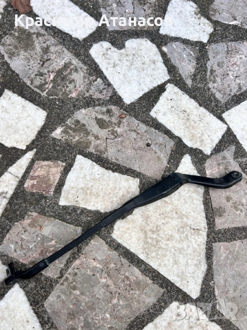 A2118201544. Рамо чистачка ляво за Мерцедес Е-класа W211.CLS 219