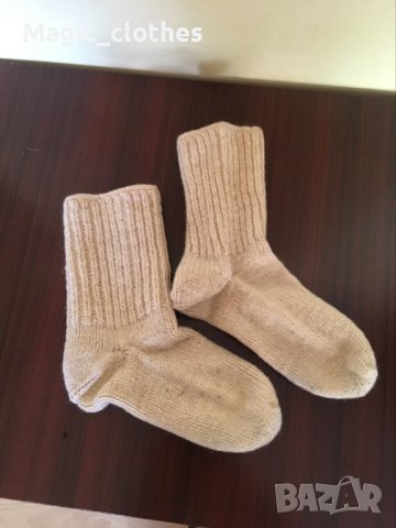 Ръчно плетени вълнени чорапи, снимка 1