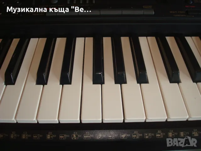 Синтезатор Yamaha PSR 520 с калъф, снимка 3 - Синтезатори - 50364327