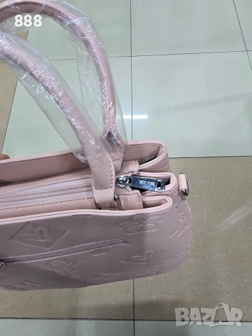 дамска чанта , снимка 3 - Чанти - 52930280